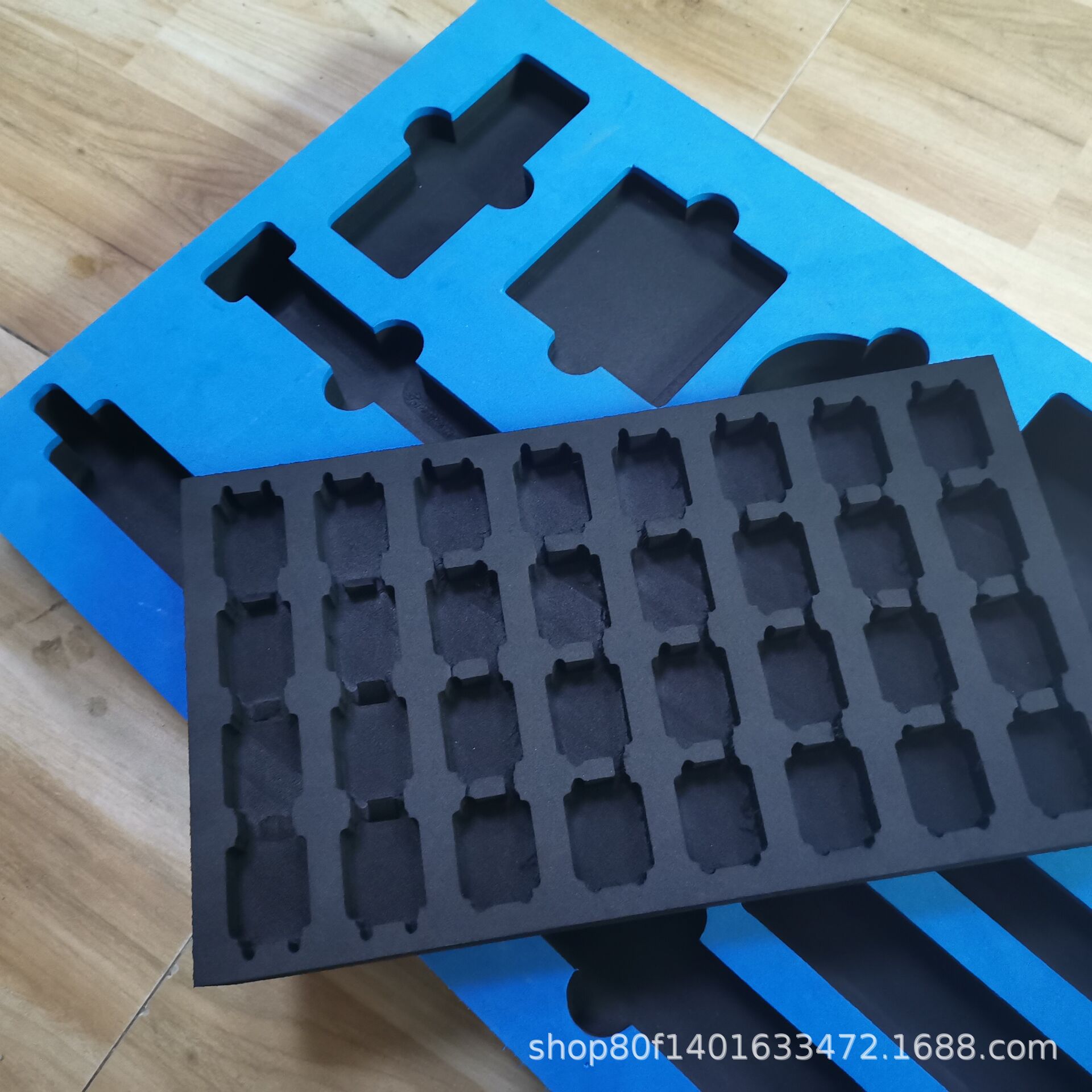 E6B866A6181E06954F0B167D4CDD14