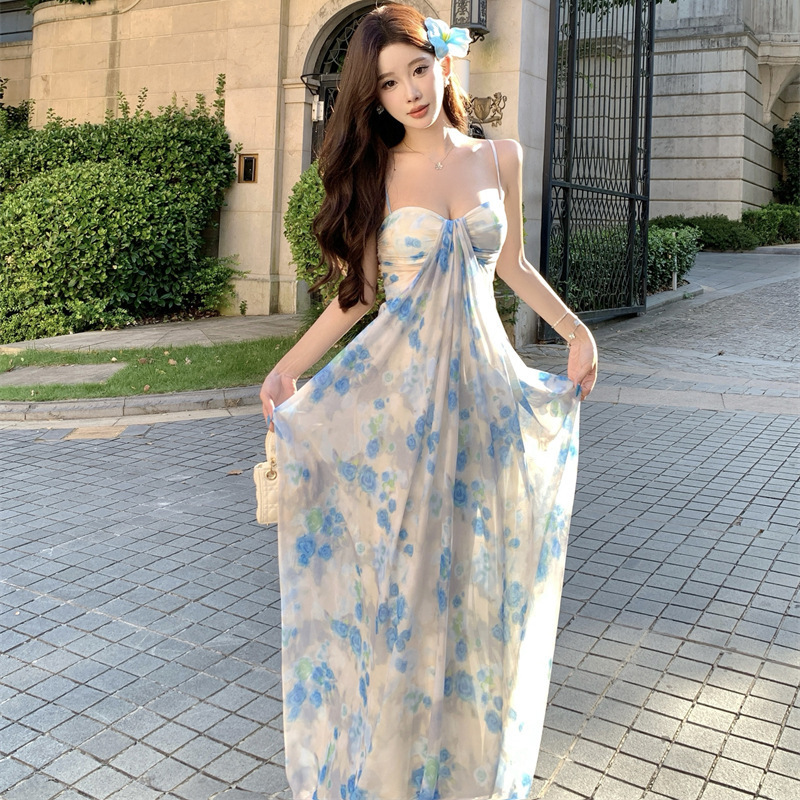 海南三亚海边度假纯欲长裙法式印花扎染抹胸吊带连衣裙女夏|undefined