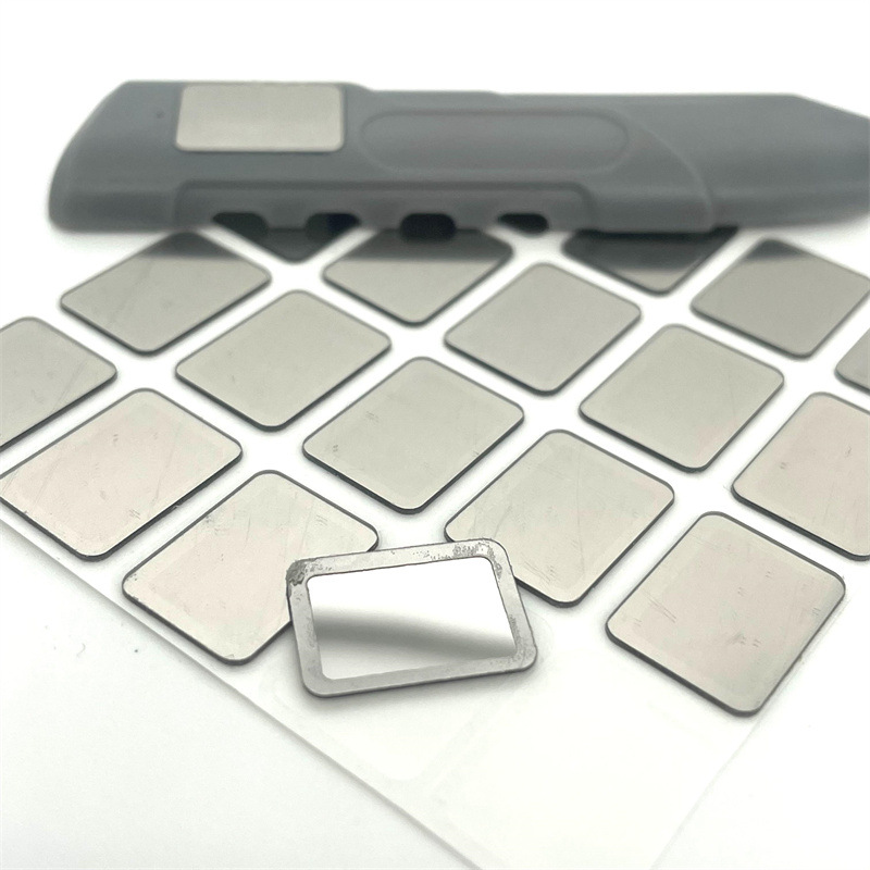 蓝牙耳机充电仓CNC精雕 加 工15*11mm电镀视窗显示镜片PC无毛刺