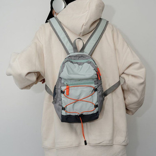 Ұ��W�������¿�С����ײɫ�ɐ۵�ɽ���p���p�����а������p���