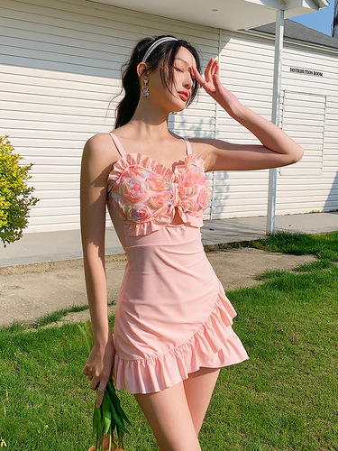 Flower bud one-piece skirt style slim conservative swimsuit for women hot spring beach vacation sweet girl student new style