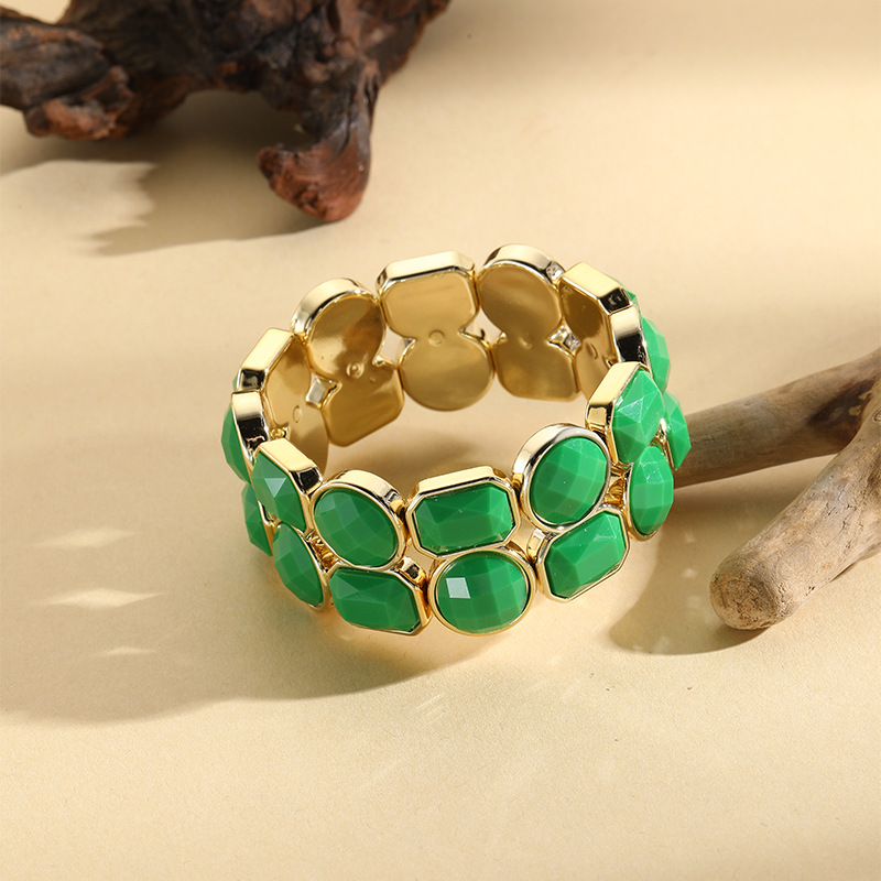 33g Weight Bracelets Classification CCB Chain Material 1 Piece Quantity Holiday, Daily, Selfie Occasion CCB Material Solid Color Pattern Women's Gender Asymmetrical Design Simple Style Style Simple Style Solid Color CCB Beaded Bracelets Wholesale 1