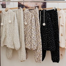 蕾丝提花甜美可爱珊瑚绒连帽睡衣秋冬女士法兰绒保暖家居服可外穿