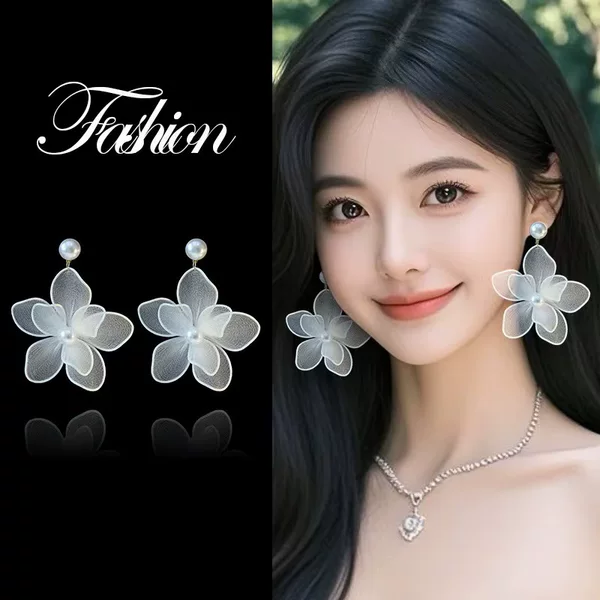 European and American cross-border fabric silk mesh three-dimensional floral earrings, super fairy-like, sweet and elegant, versatile pearl flower stud earrings