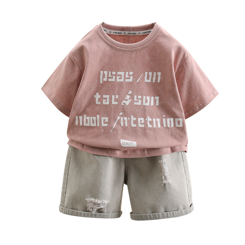 7414 Traje de estilo occidental de verano Camiseta para niños Camiseta de manga corta con cuello redondo Ropa de verano de calle frita Jeans de dos piezas 3