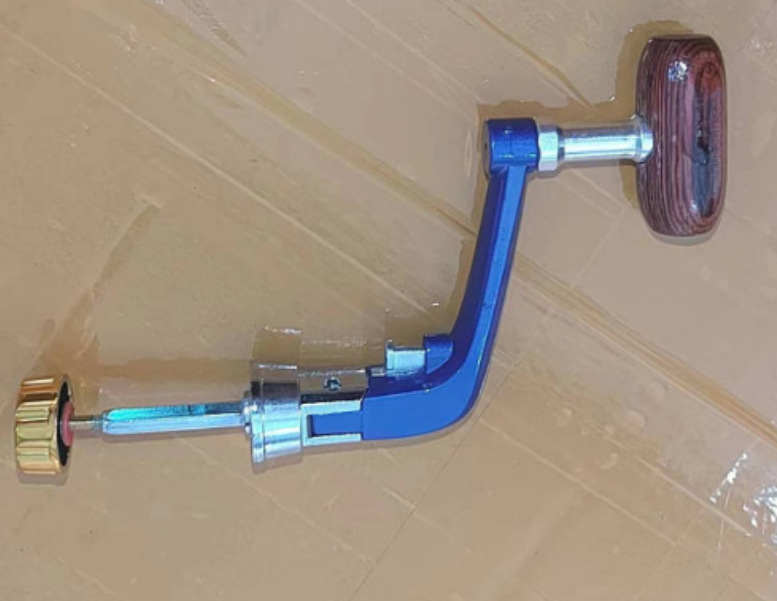 Fábrica al por mayor carrete de pesca rueda giratoria modificada brazo basculante de metal CNC todo metal plegable brazo basculante de metal artes de pesca