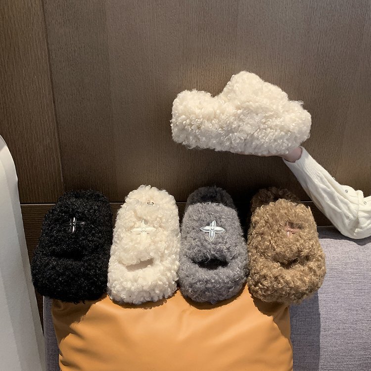Cross-patterned fluffy slippers for women, suitable for outdoor wear in autumn and winter, with thick soles for added height, trendy sheepskin-like plush design, and a single-strap cotton style Cross-patterned fluffy slippers for women, suitable for outdoor wear in autumn and winter, with thick soles for added height, trendy sheepskin-like plush design, and a single-strap cotton style