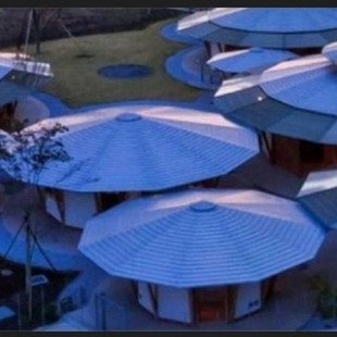 Customized Special-Shaped Wooden House, Mushroom Style Wooden House, Scenic Spot Popular Accommodation Wooden House