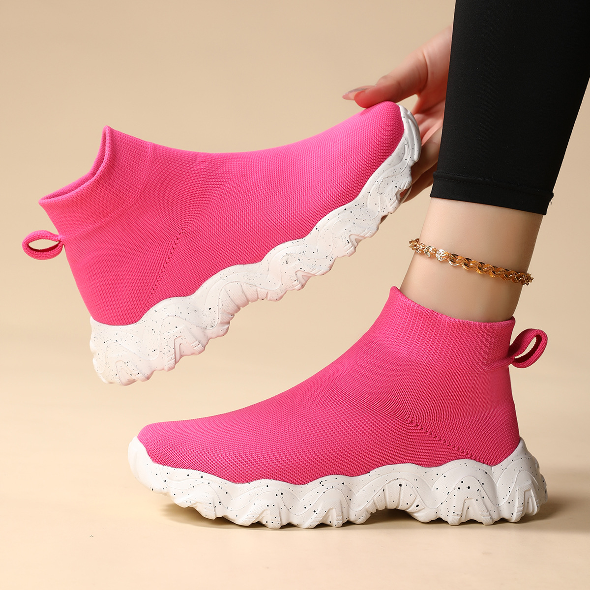 Cross-Border Children's Sports Shoes, Fly-Knit Breathable Socks, Slip-On Shoes for Middle and Large Children, Elastic Knitted Shoes, Lazy Shoes, Trendy Shoes