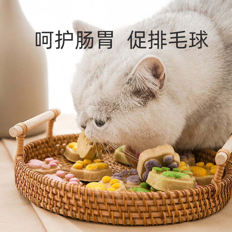 Impresión de garra congelada pastel de carne de hueso crudo para gatos aperitivos para gatos adultos nutrición para gatos pequeños alimento básico compañero de pollo congelado comida para gatos al por mayor