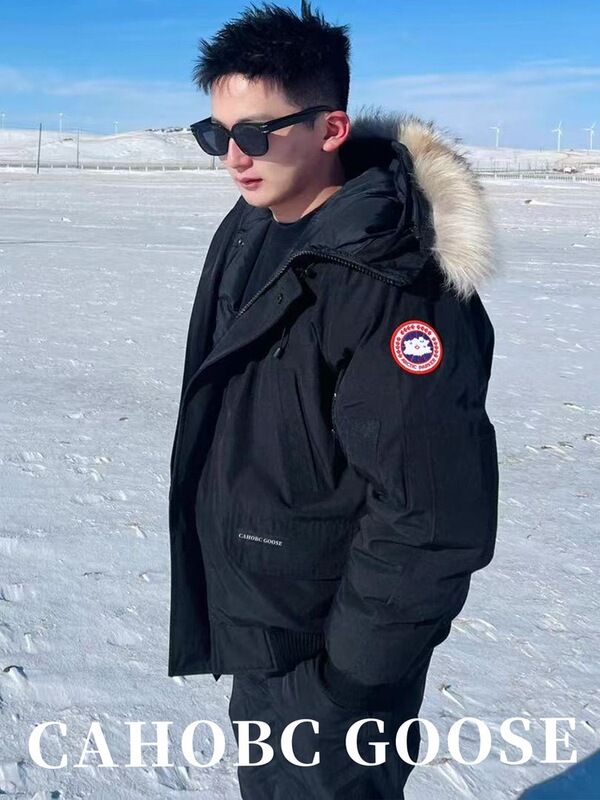 Men's goose down jacket 01 pilot jacket 2025 new winter model, windproof and cold-resistant couple's cotton coat for the Northeast Men's goose down jacket 01 pilot jacket 2025 new winter model, windproof and cold-resistant couple's cotton coat for the Northeast
