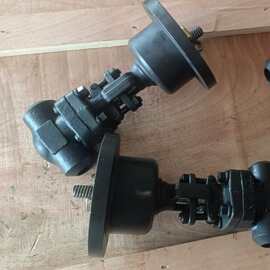 J96Y-100C   A105 对焊高温高压电站截止阀图片