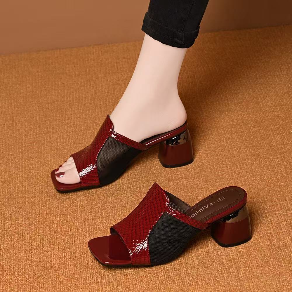 Zapatos de mujer de tamaño grande, tela de malla de moda coreana transpirable, dedos abiertos y versátiles, zapatillas de tacón grueso para mujeres. image 8
