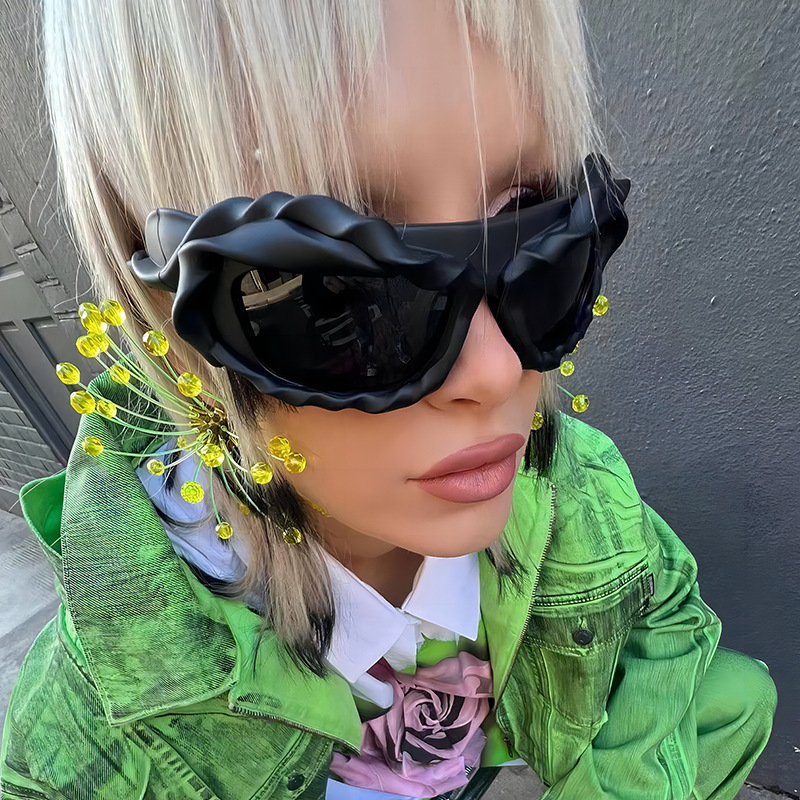 Y2K personality irregular shaped sunglasses European and American ins trend sunglasses Cyberpunk sunglasses_voghion.com