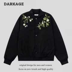 レトロな女性の国潮アメリカ野球襟綿入れ刺繍冬に綿を挟んで厚いコートのゆるい綿服の湿った服をつなぎ合わせる