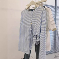 青いストライプの少女長袖tシャツの上着の女性の夏のカジュアルな組み合わせの薄いタイプのゆったりした怠惰な日焼け止めinsのブラウス