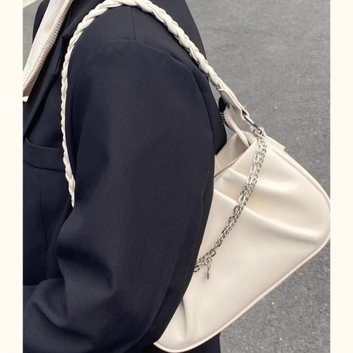 Niche design bag for women, pleated personalized cloud bag, handbag, simple and versatile, fashionable zipper chain armpit bag