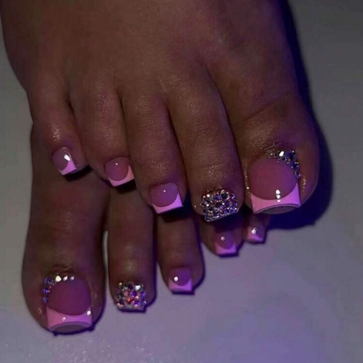 Pink Shining Silver Toenail Cross-border French Foot False Nail AB Colored Diamond Shining Nail Nail Point Drill Toenail Pink Shining Silver Toenail Cross-border French Foot False Nail AB Colored Diamond Shining Nail Nail Point Drill Toenail