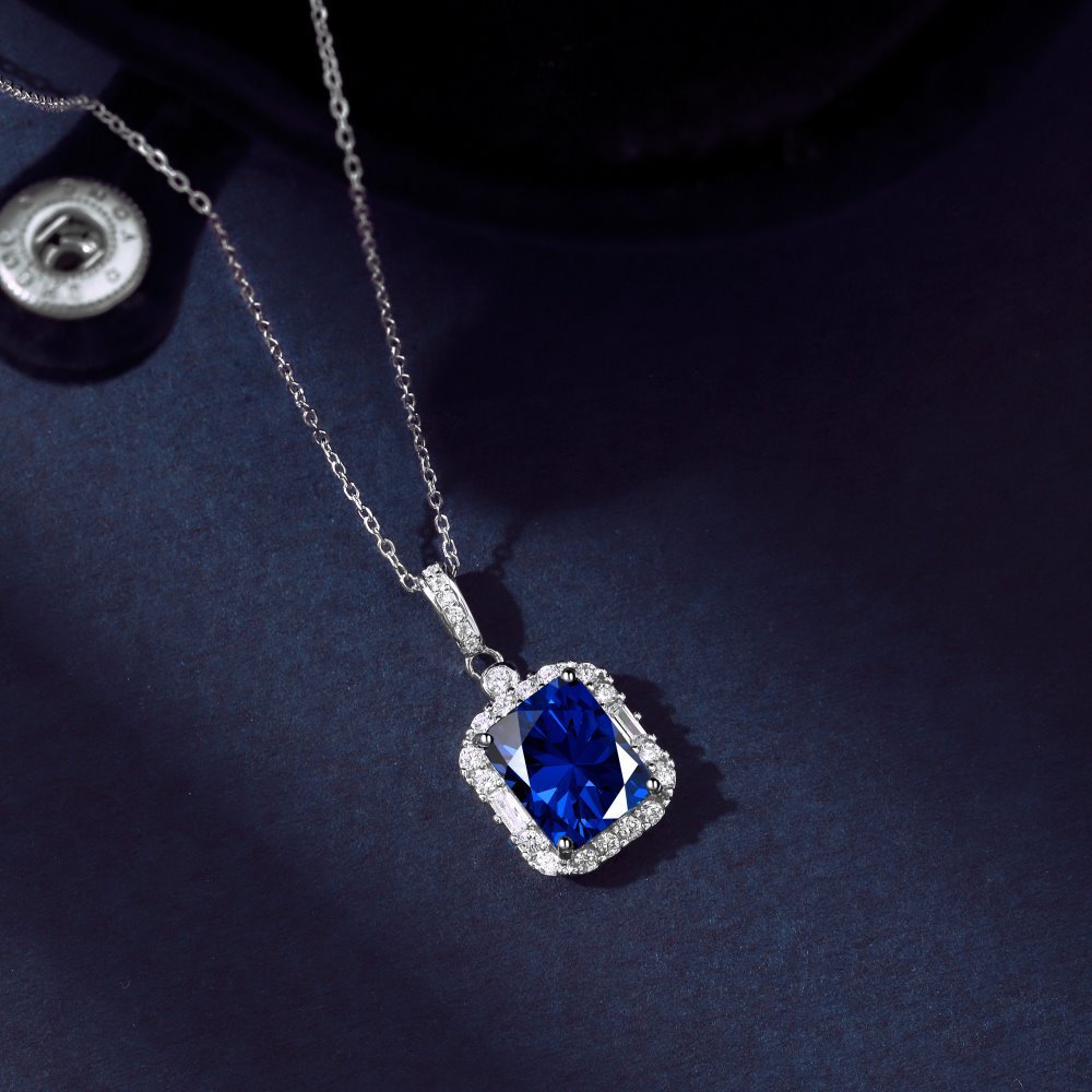 Square Pattern Women'S Gender Plating, Inlay Design 925 Sterling Silver Zircon Plating Inlay Square Pendant Necklace