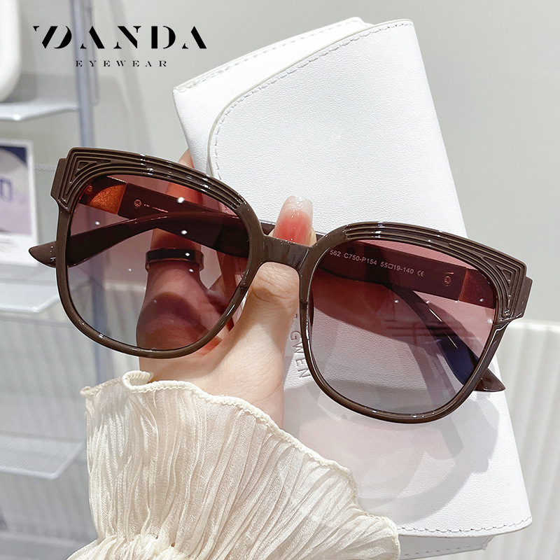 Nuevas gafas de sol polarizadas para mujer TR7562, gafas de sol anti-UV de moda para influencers, gafas de sol versátiles para viajes