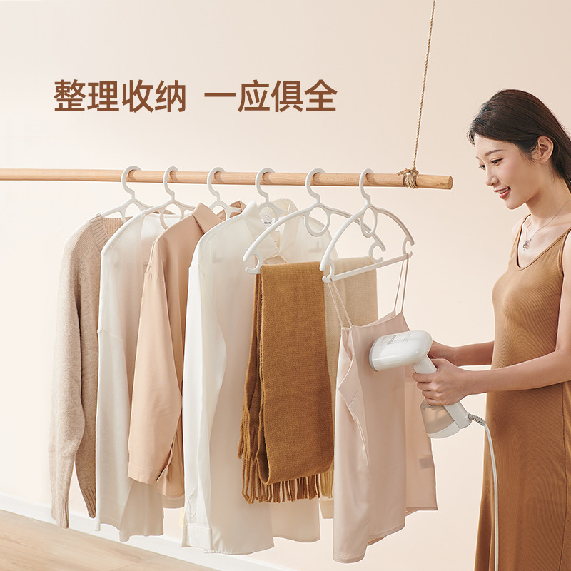 Percha de cacao italiano ropa de hogar percha estudiante dormitorio apoyo antideslizante sin costuras anti-hombro esquina multifuncional percha