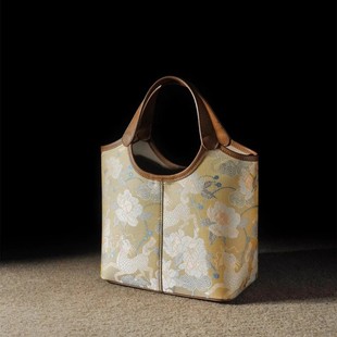 ��z���\����ʽ���������ذ�2025���¿�����ĵ�����L�μ�б��С��