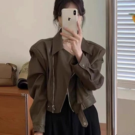 女式T恤;连衣裙;女式卫衣