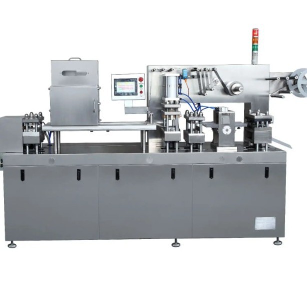 La máquina de burbujas tiene una estructura compacta, una apariencia hermosa, un funcionamiento suave, una operación simple y un ruido extremadamente bajo,