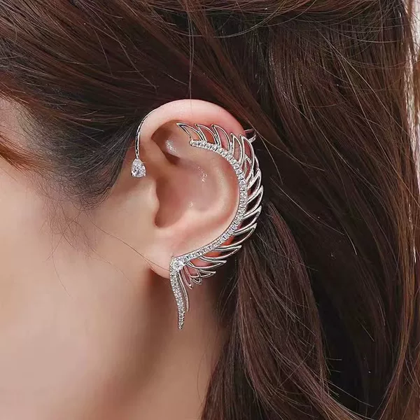 Cross-border Hot Selling Korean Zircon Wings Ear Hanging Metal Cool Style Distinctive Ear Nail Ear Clip Earrings for Women