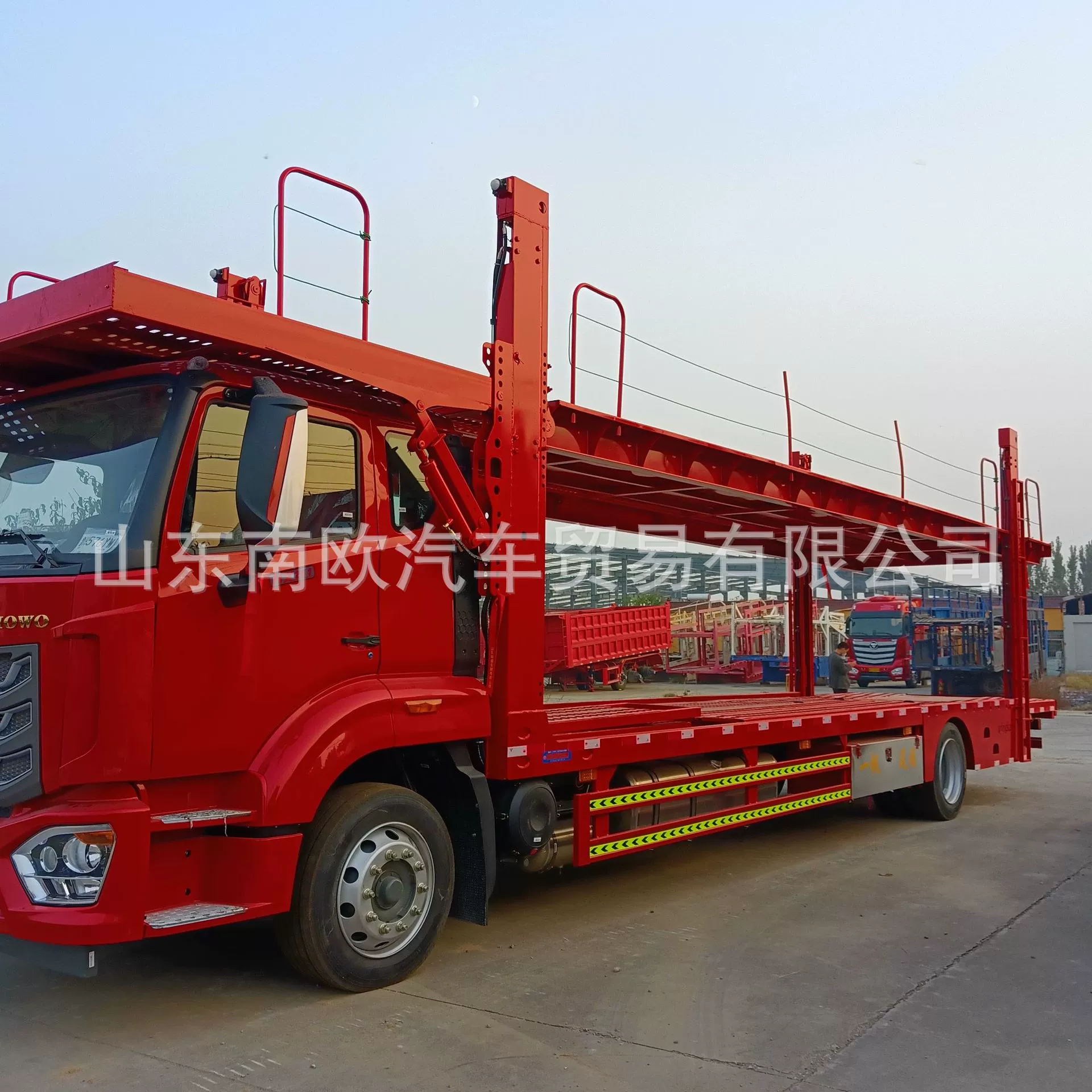 Экспортный автомобильный транспортер, стандартный автомобильный транспортер, транспортное средство для перевозки автомобилей, полуприцеп.