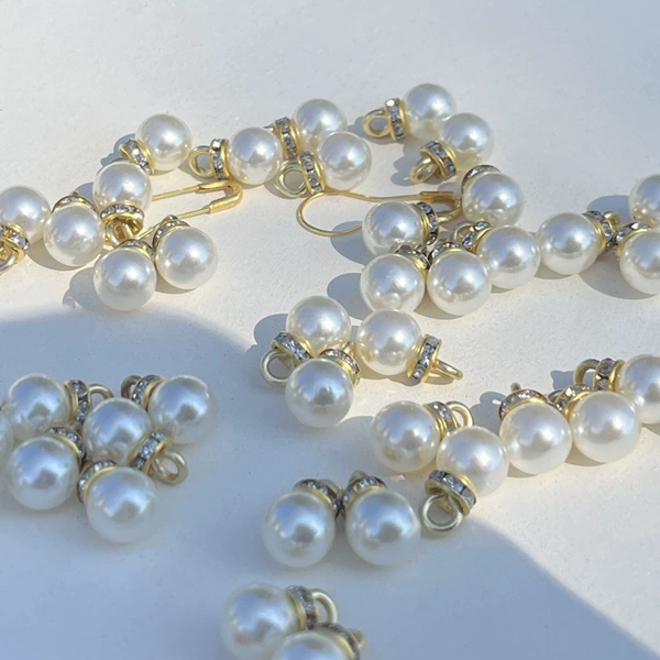 Pin pearl