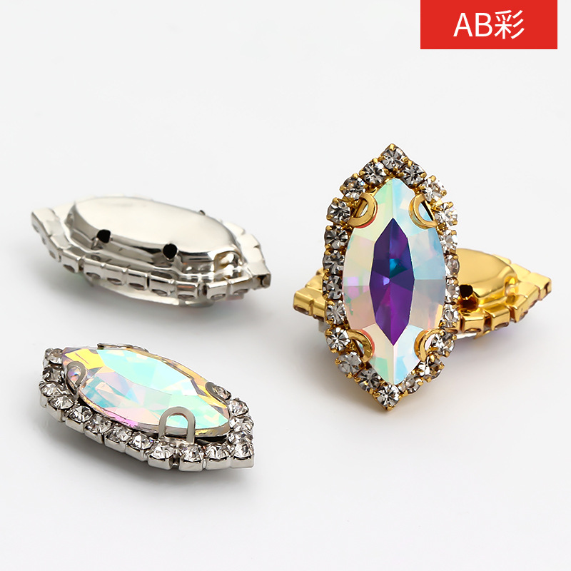 Ojo de caballo, borde, garras, taladro perforado, taladro cosido a mano, soporte inferior grueso, tocado, equipaje, accesorios de ropa, hebilla de cristal de ojo de caballo