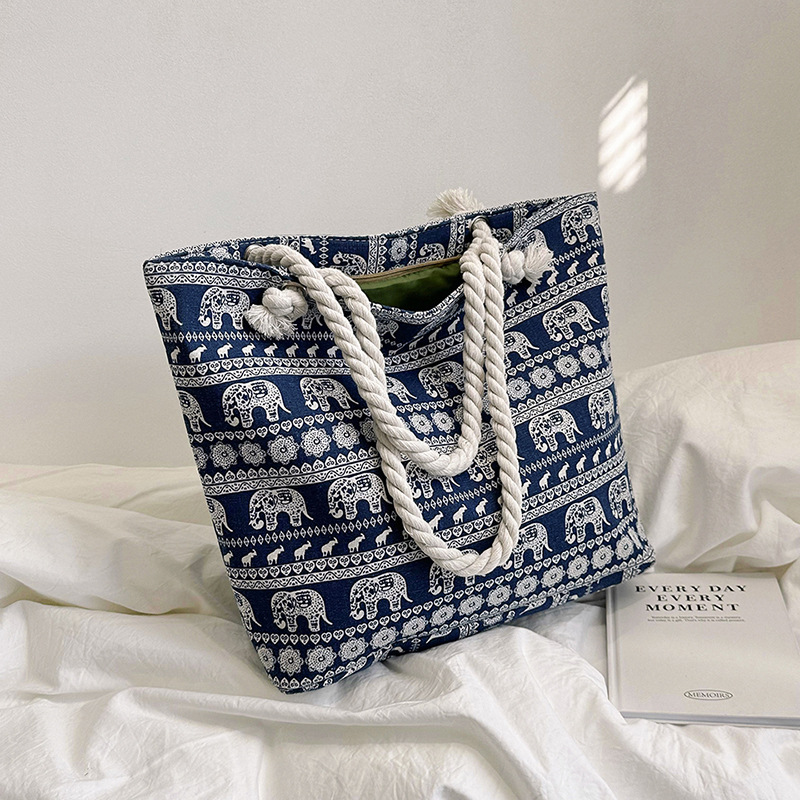 Single Shoulder Strap Strap Type beach bag Bags Type Women's Medium Canvas Leaves Butterfly Beach Square Zipper Beach Bag