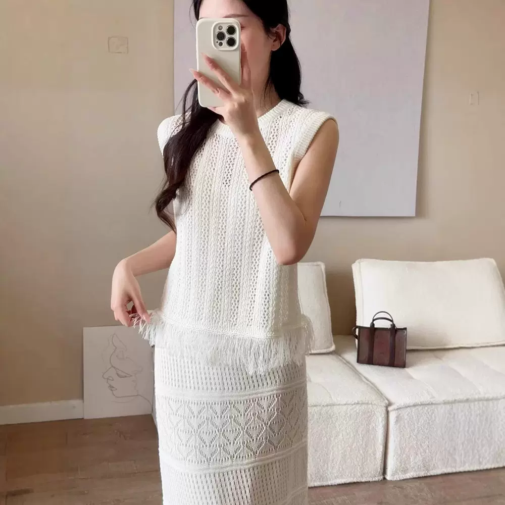 和纸纱镂空背心女无袖针织马甲外穿罩衫25新款流苏边圆领上衣女夏