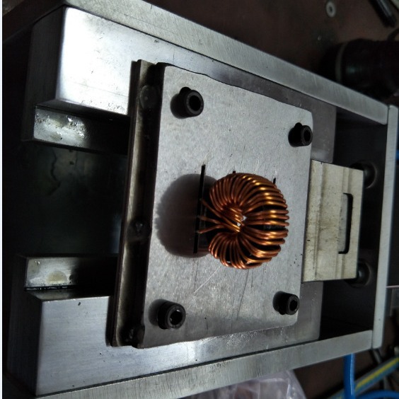 各种产品零件自动切脚机变压器磁环电感共模电感磁环线圈切脚机