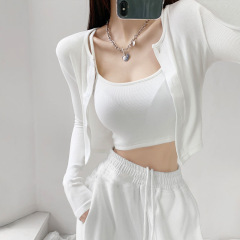日焼け止め服の女性の夏の短いモデルのモーダルのねじのカーディガンの2つのセットはやせています。