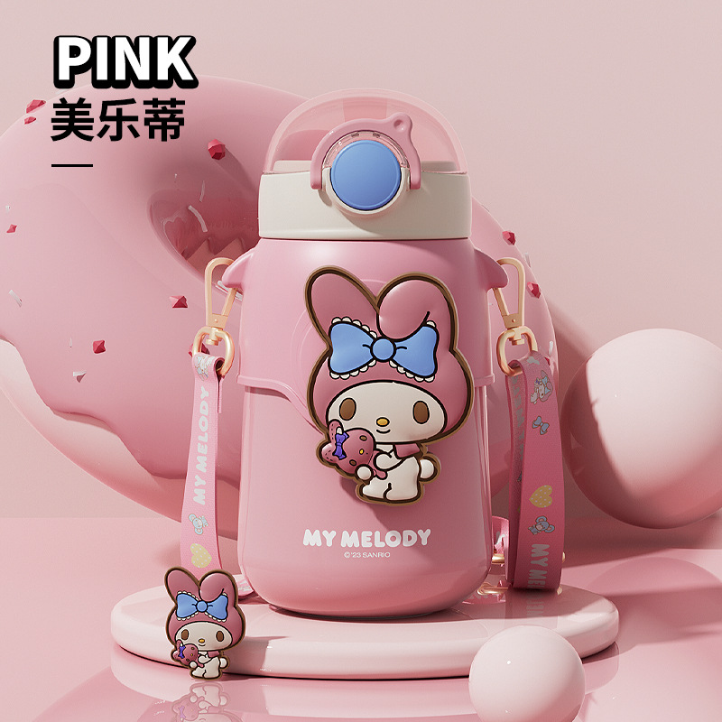 Sanrio Taza de aislamiento para estudiantes autorizada genuina Taza de agua deportiva de dibujos animados Taza de paja femenina personalizada Taza de tapa elástica linda