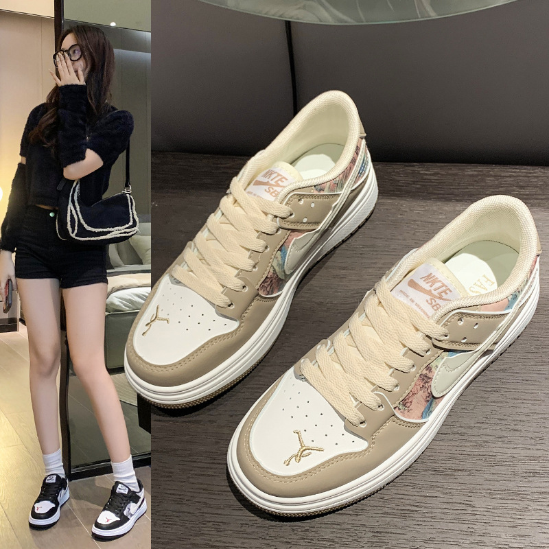 Putian Women's Shoes 2025 Autumn New Low-Top Flat Breathable Air Force One Casual Versatile Sports Sneakers Aj Shoes Putian Women's Shoes 2025 Autumn New Low-Top Flat Breathable Air Force One Casual Versatile Sports Sneakers Aj Shoes