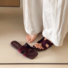 �L�߼��^�����m��һ����Ů���s2026H��ƽ���⴩��Ь�¿�Л���Ь