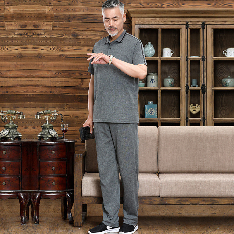 Verano nuevo estilo traje deportivo de mediana edad y ancianos pantalones de manga corta para hombre camiseta cuello redondo vestido de papá ropa casual traje delgado