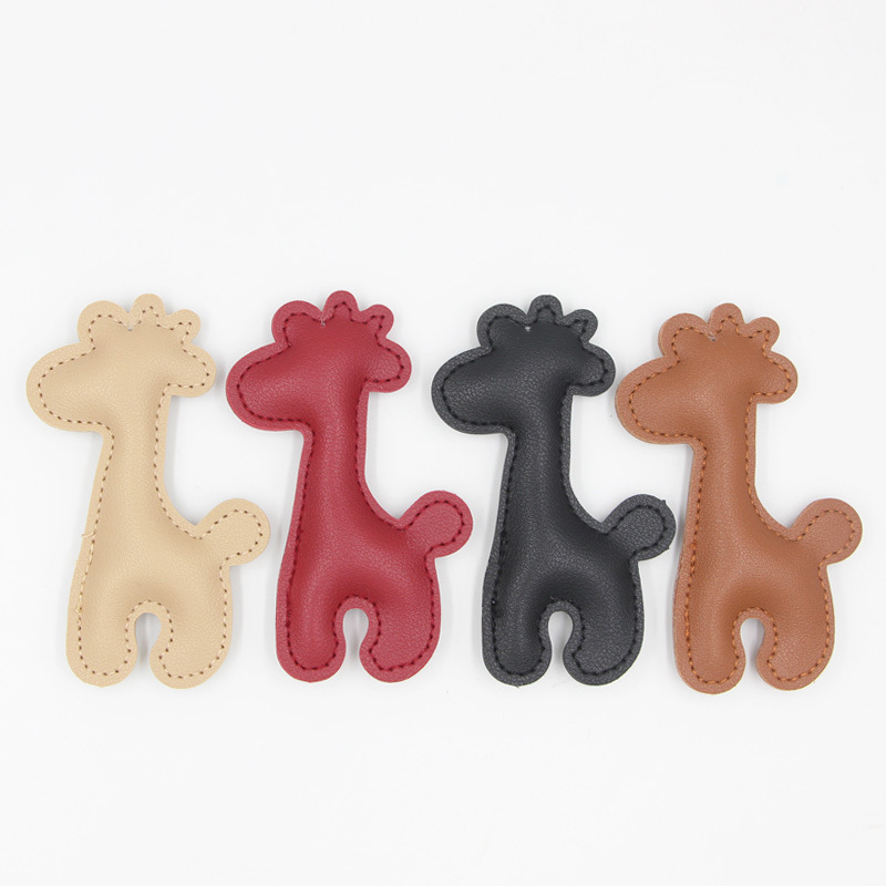 Ins Cartoon Boutique Pu Deer Giraffe Keychain Pendant Sika Deer Bag Accessories Mobile Phone Car Pendant Ins Cartoon Boutique Pu Deer Giraffe Keychain Pendant Sika Deer Bag Accessories Mobile Phone Car Pendant