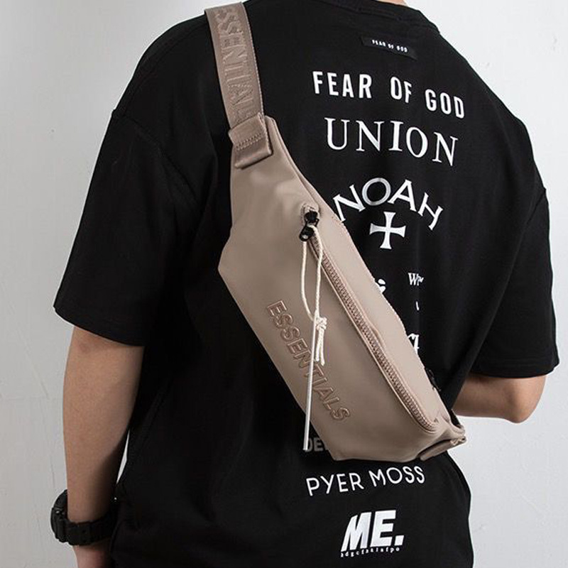 Trendy PU leather water-resistant men's crossbody bag, versatile for commuting, stylish chest bag, high-end waist bag, motorcycle riding bag