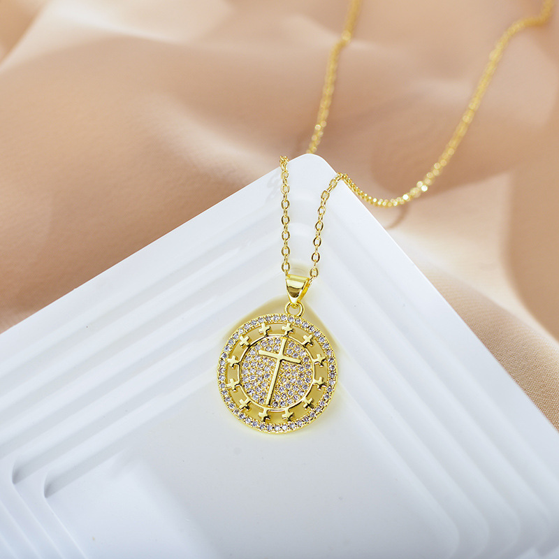 Simple Style Round Alloy Gold Plated Artificial Rhinestones Womenu0027S Pendant Necklace 1 Piece
