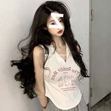 ��ɫV�첻����С���ĵ���Ů�ļ���ʽ��������polo�����������⴩