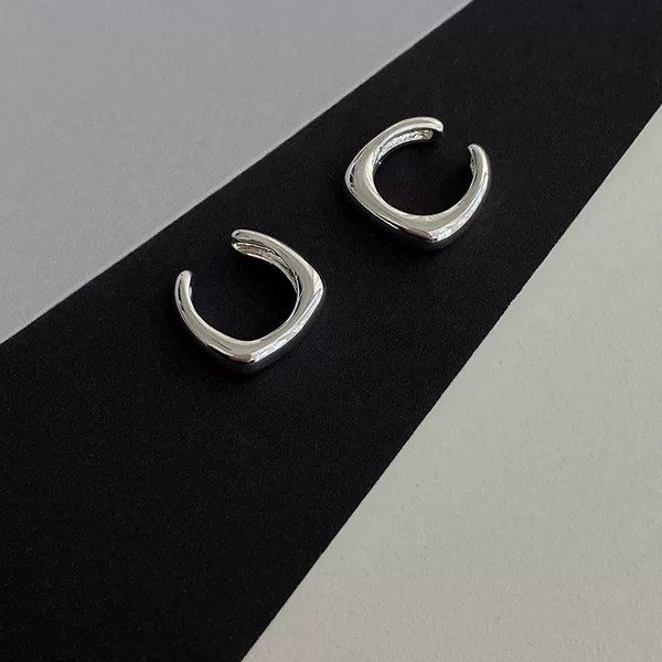 Ear Cuffs for Women Without Pierced Ears, Niche Design, Simple and Unique Ear Cuffs, Cute Autumn and Winter Earrings, Wholesale Versatile