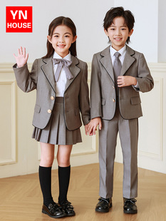 ��ͯУ�����b�WԺ�LС�W�����b����Ӣ���L�Y���׃��@�����ɫ����