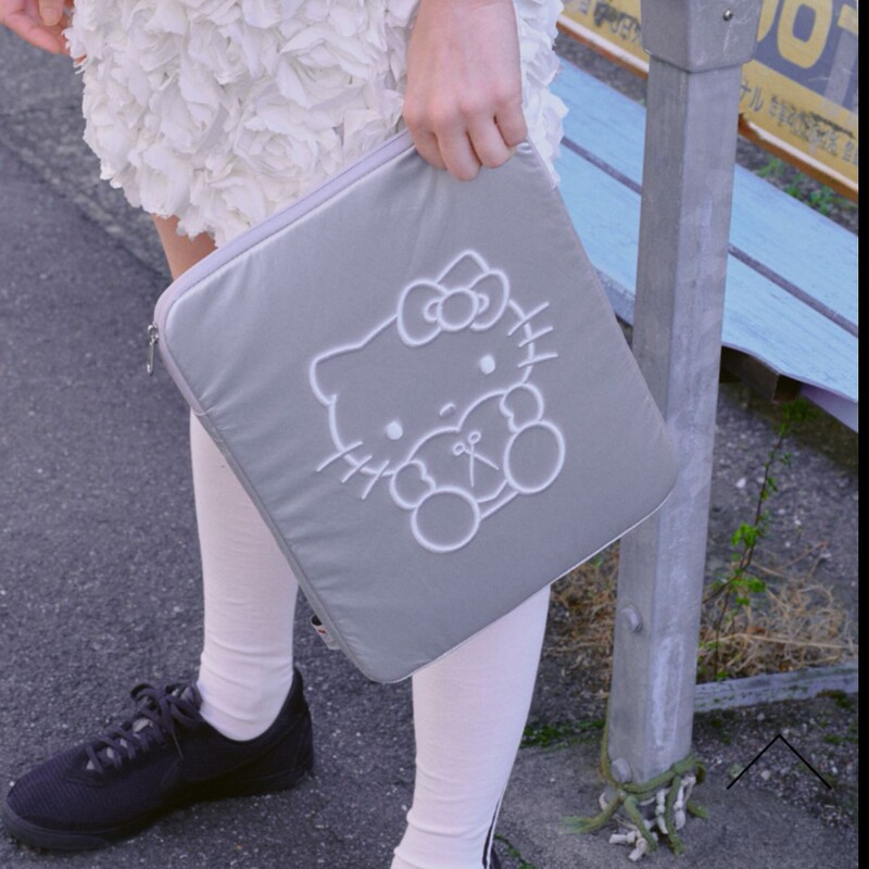 Korean Instagram Blogger Hello Kitty Style Embroidered Tablet Bag Kazum Laptop Storage Bag