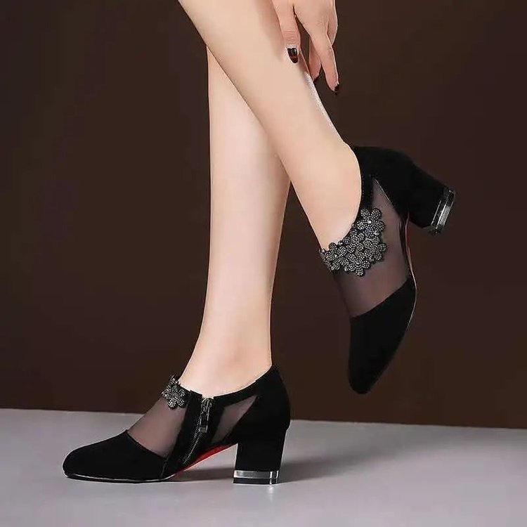 2026 primavera y verano de nuevo tipo de mujer con cremallera lateral hueca de moda sandalias de talón medio zapatos de mujer