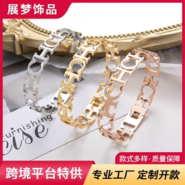 戒指;手镯;项链