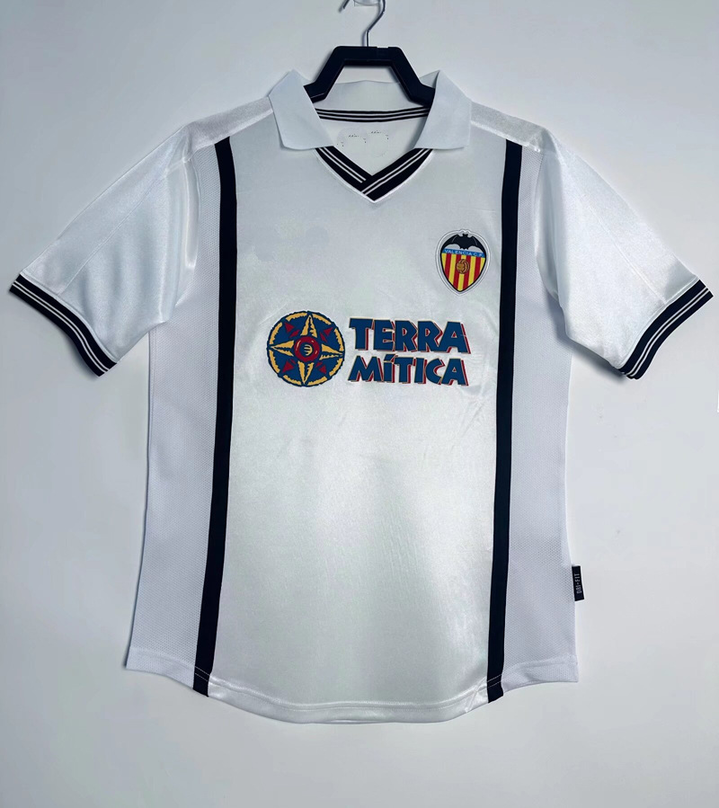 2000-01 Valencia en casa